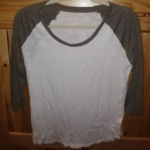 Express 3/4 length tee